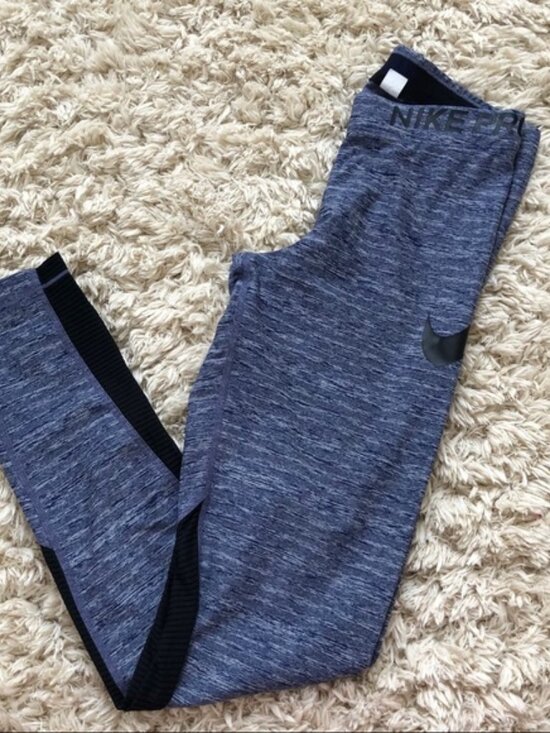 Pants - Nike high rise legging